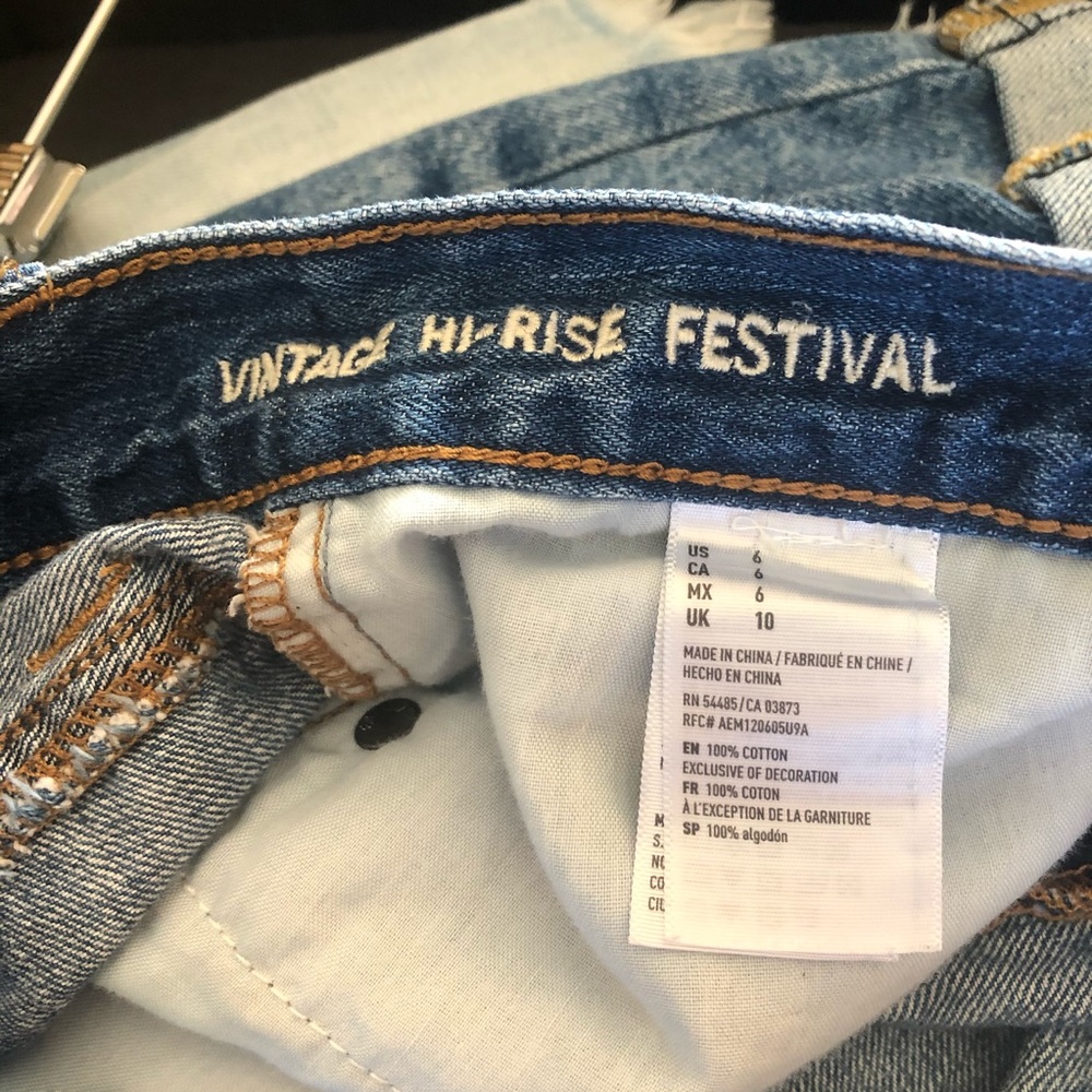 American Eagle | Vintage Hi-Rise Festival Shorts - Picture 9 of 9